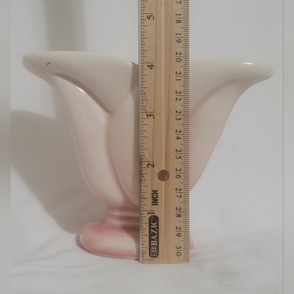 Vintage Mid Century Modern Pink Ceramic Tulip Vase Planter - Picture 12 of 12